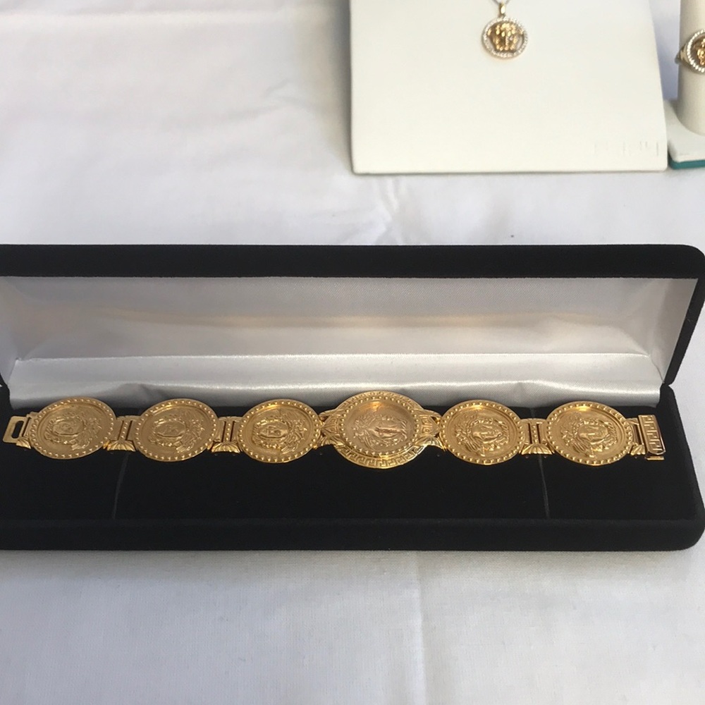 Versace jewelry set